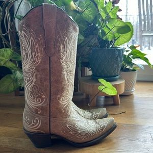 Cream/Tan and White Embroidered Corral Boots